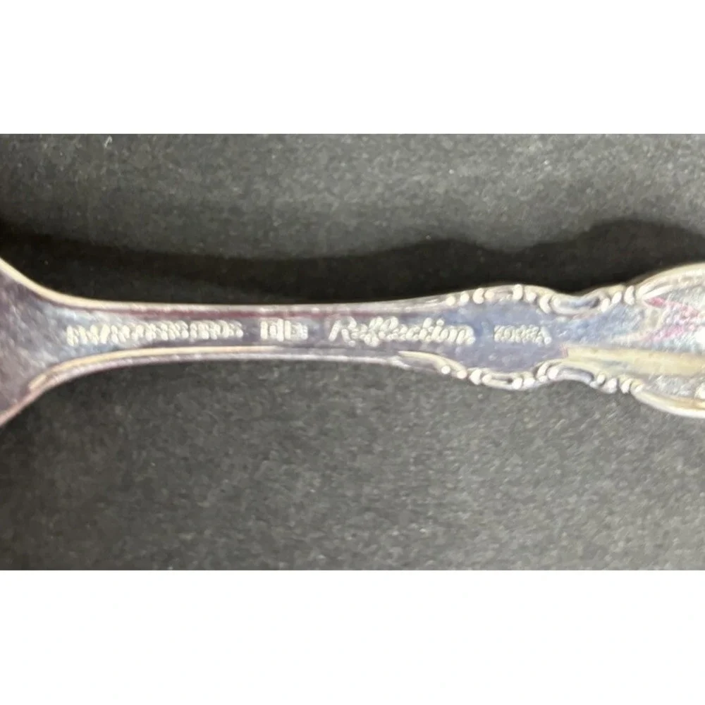 International Silver Rogers Reflection Baby Fork Silverplate Flatware 4 1/4